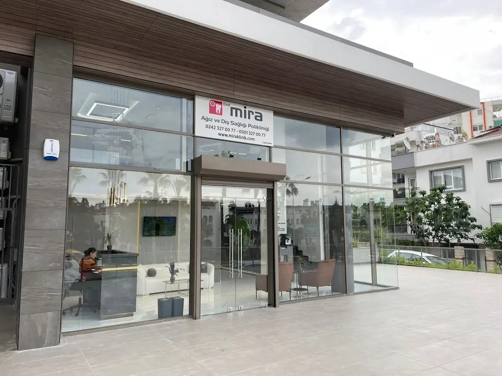 mira-clinic-01
