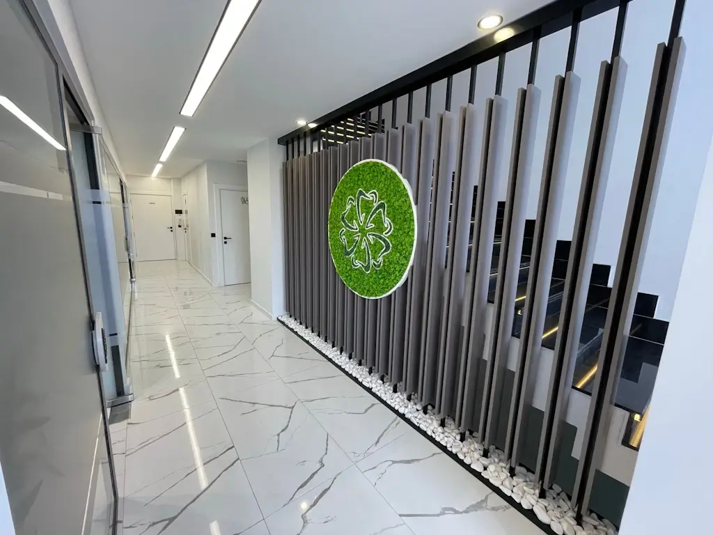 mira-clinic-06