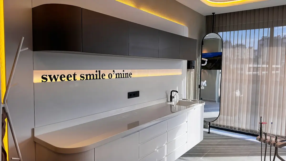 Diş Hekimi Güner Yazıcı Klinik Ünitesi Fotoğrafı 1